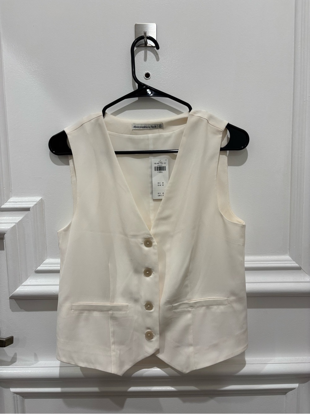 Abercrombie & Fitch Vest